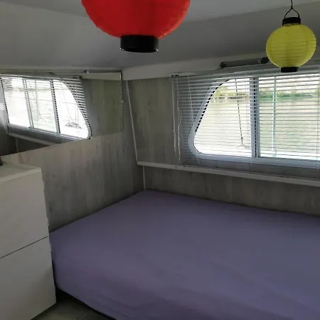 Bateau Entier 35m2 Avec Terrasse